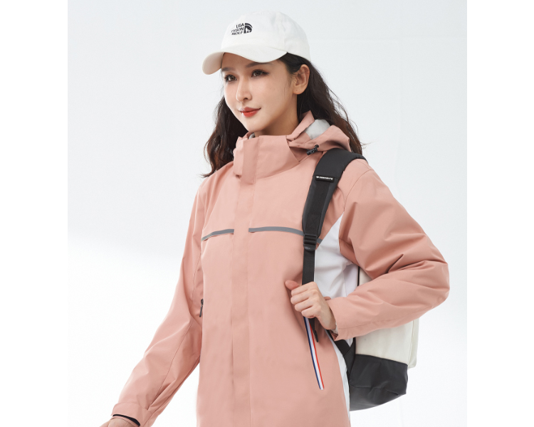 2023新款沖鋒衣，時(shí)尚爆款女士沖鋒衣，情侶沖鋒衣，沖鋒衣定做工作服定制職業(yè)裝定做。